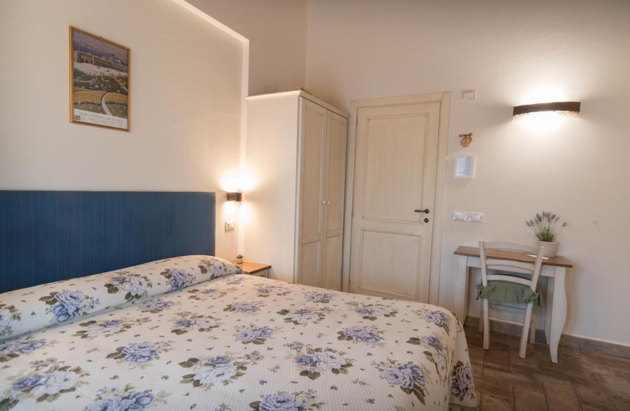 Rosa Di Assisi Bastia Umbra Exterior foto
